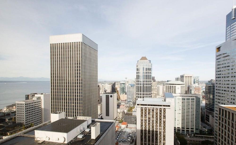 Crowne Plaza Seattle - Downtown by IHG photo 44