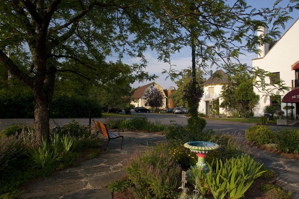 La Tourelle Inn & Spa photo 70