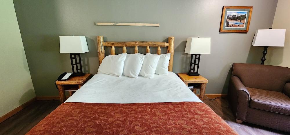Nisqually Lodge photo 50
