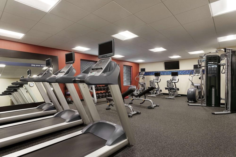Hampton Inn & Suites St. Louis/Alton photo 22