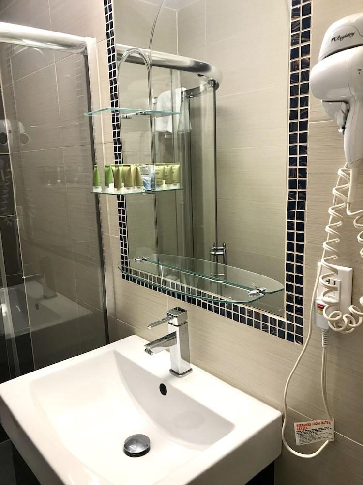 Heritage Hotel photo 36