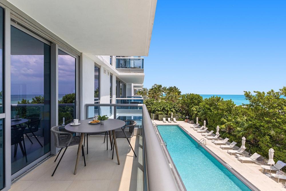 Dharma Home Suites Miami at Monte Carlo photo 36