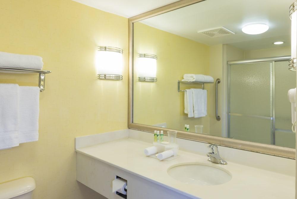Holiday Inn Express Hotel & Suites Frackville by IHG photo 25