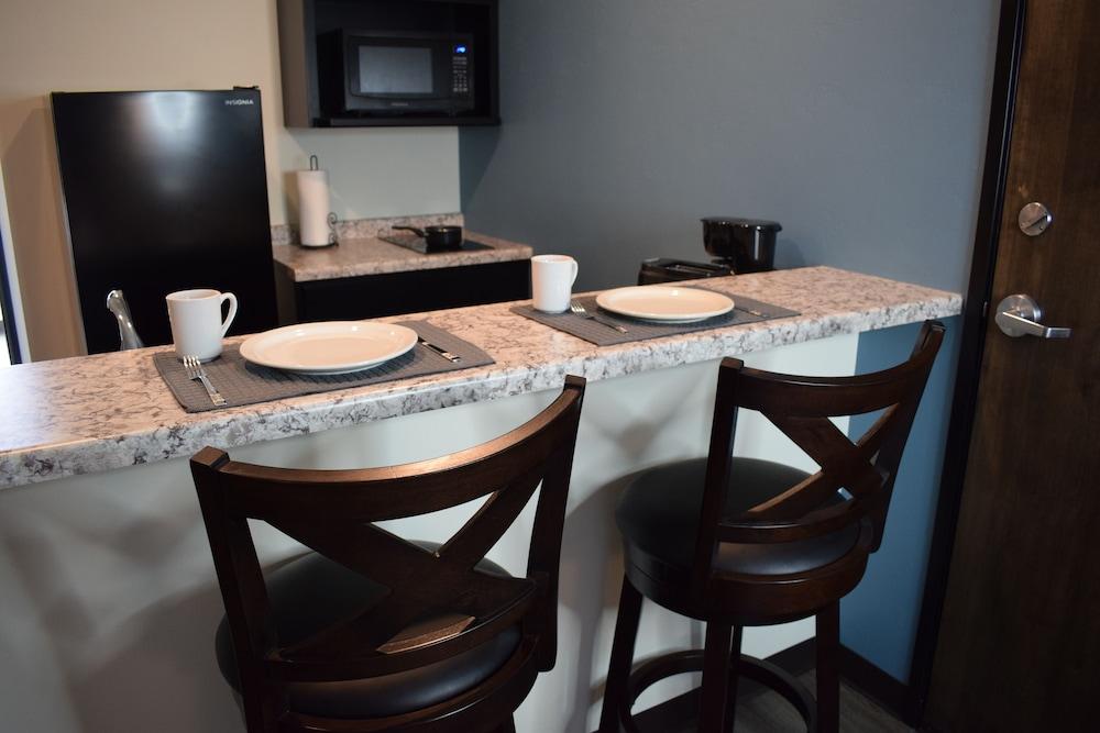 Menominee River Extended Stay Hotel photo 12