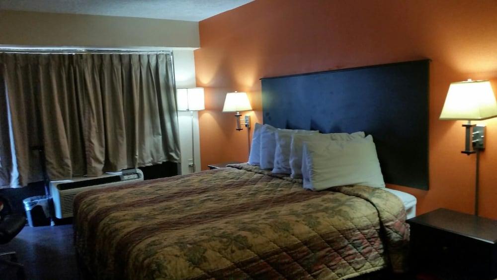 American Inn photo 27