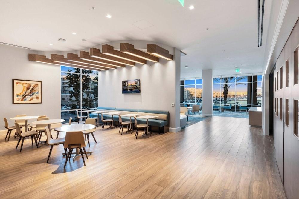 Residence Inn by Marriott Marina del Rey photo 54
