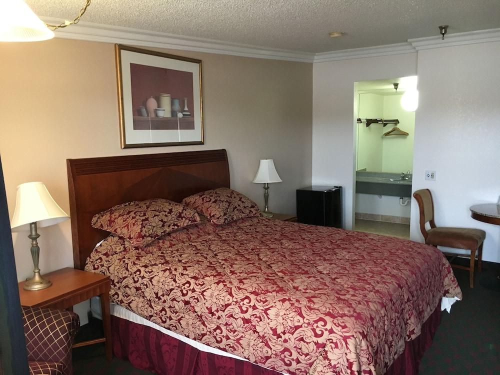 Starlite Motel photo 20