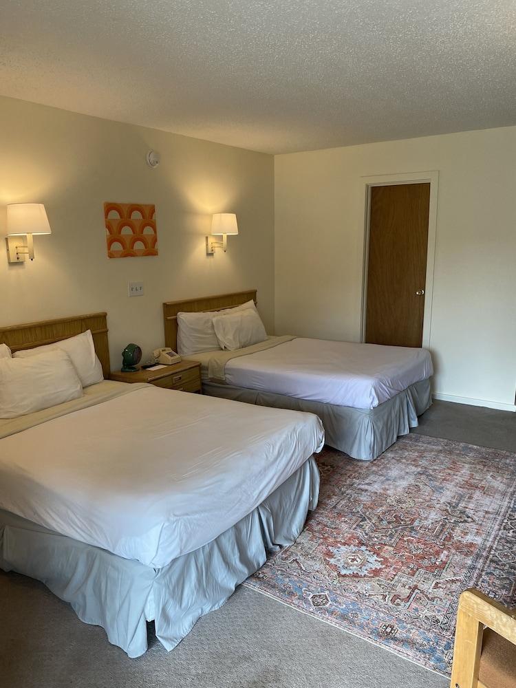Catskill Mountain Lodge photo 41