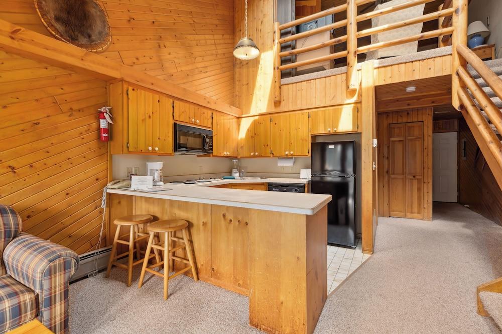 The Lodges at Breezy Point photo 62
