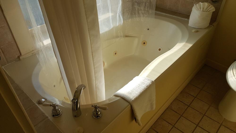 Basin Park Hotel and Spa photo 6
