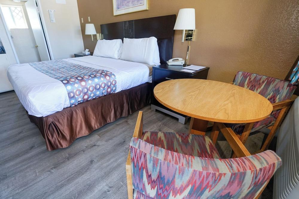 Rim Country Inn photo 23