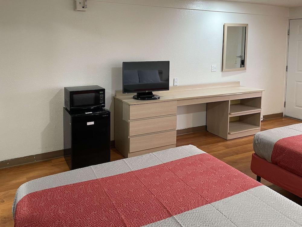 Motel 6 Hagerstown, MD photo 4