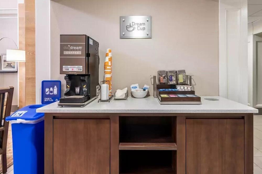 Sleep Inn & Suites Birmingham - Hoover photo 35