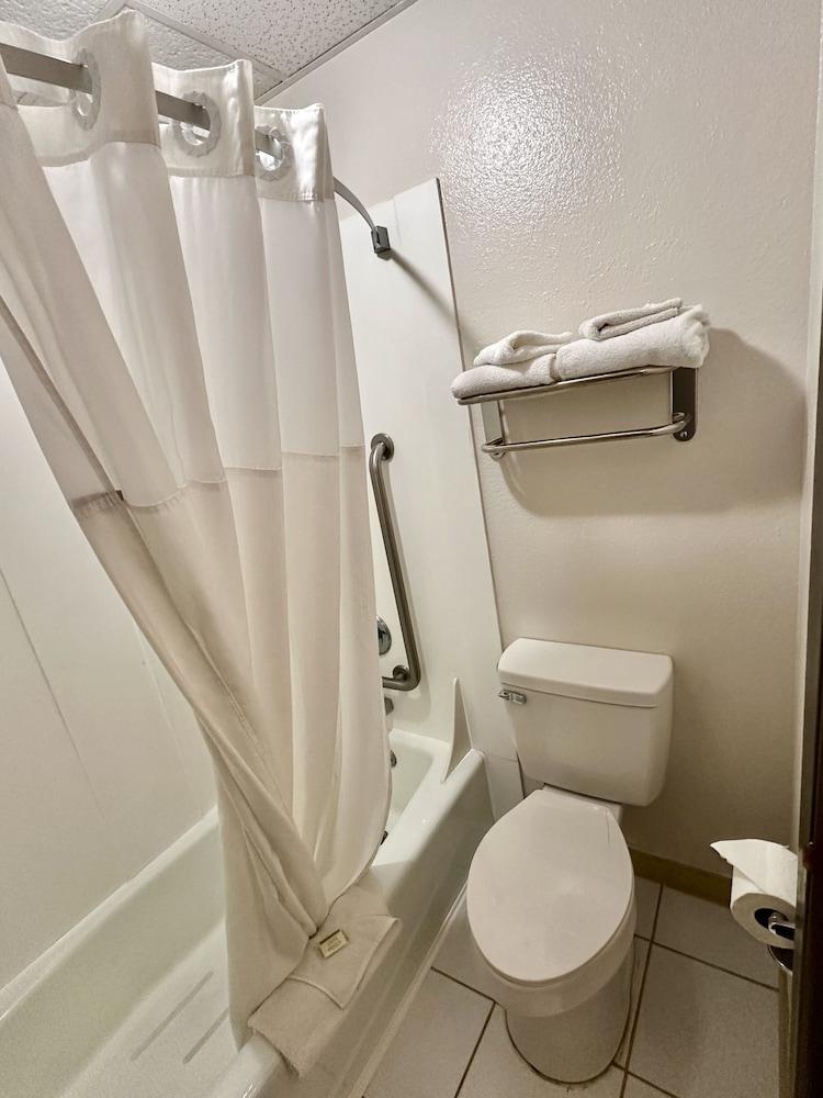Travel Inn photo 10