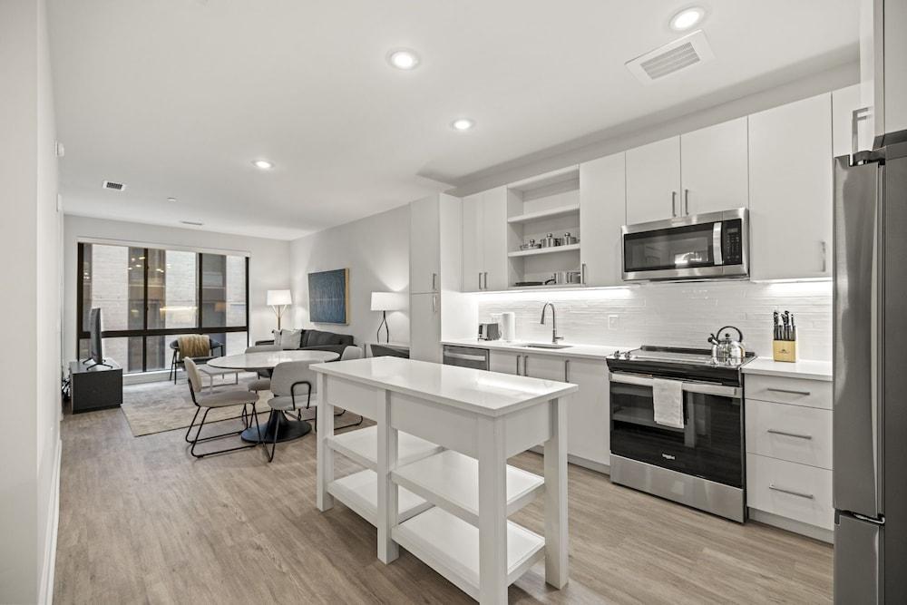 Placemakr Cathedral Heights photo 88
