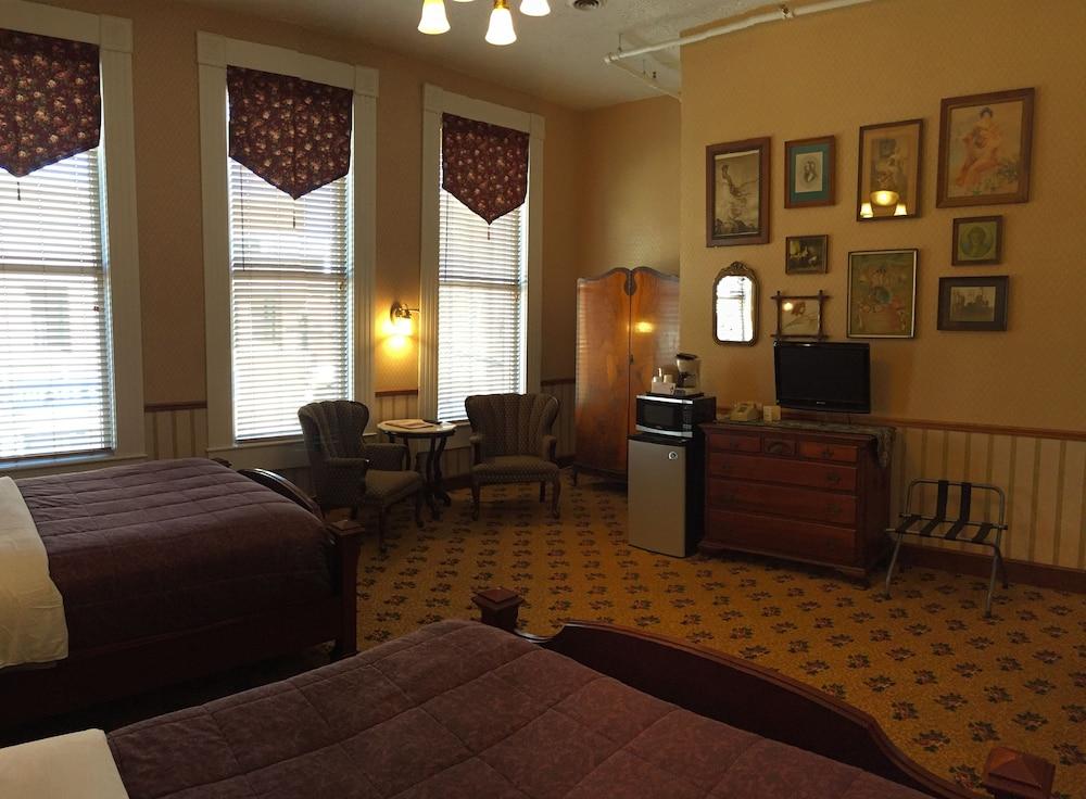 Hotel Millersburg photo 36