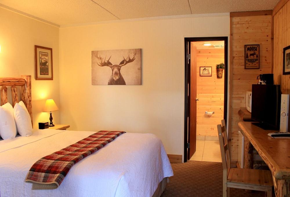 Moose Creek Inn photo 34