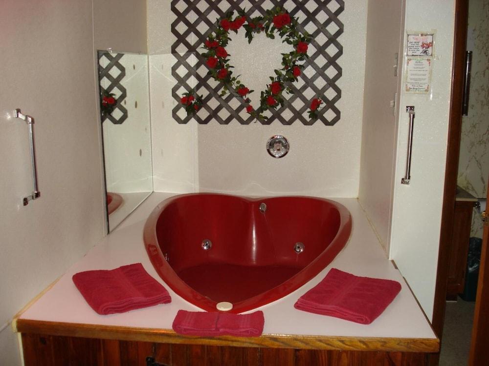 Cedar Grove Motel photo 2