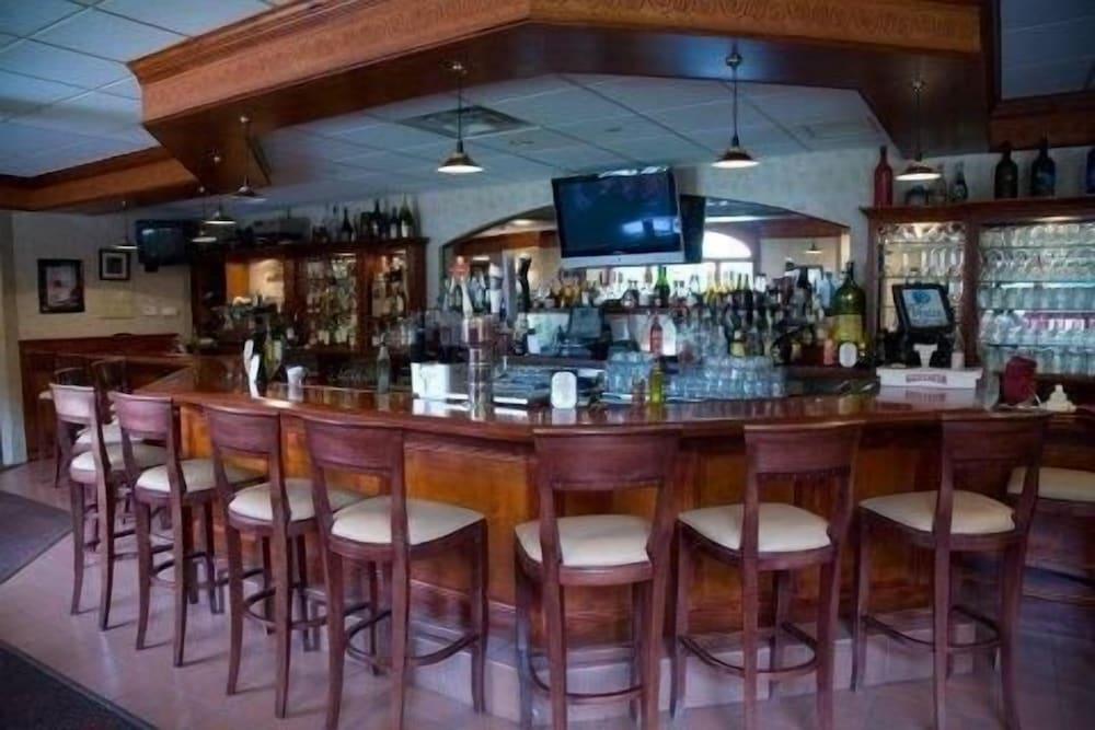 Winnapaug Inn photo 26