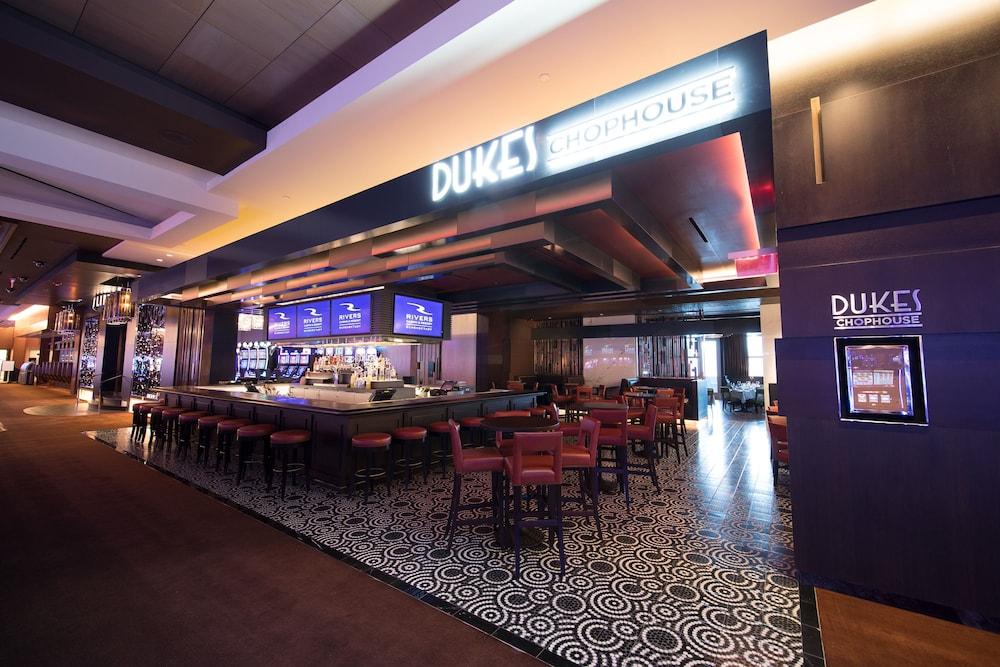 The Landing Hotel at Rivers Casino & Resort photo 36