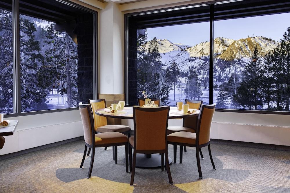 Everline Resort and Spa, Lake Tahoe photo 99
