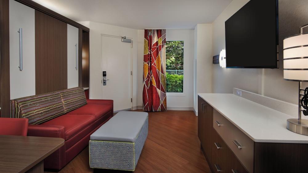 Disney's All-Star Music Resort photo 11