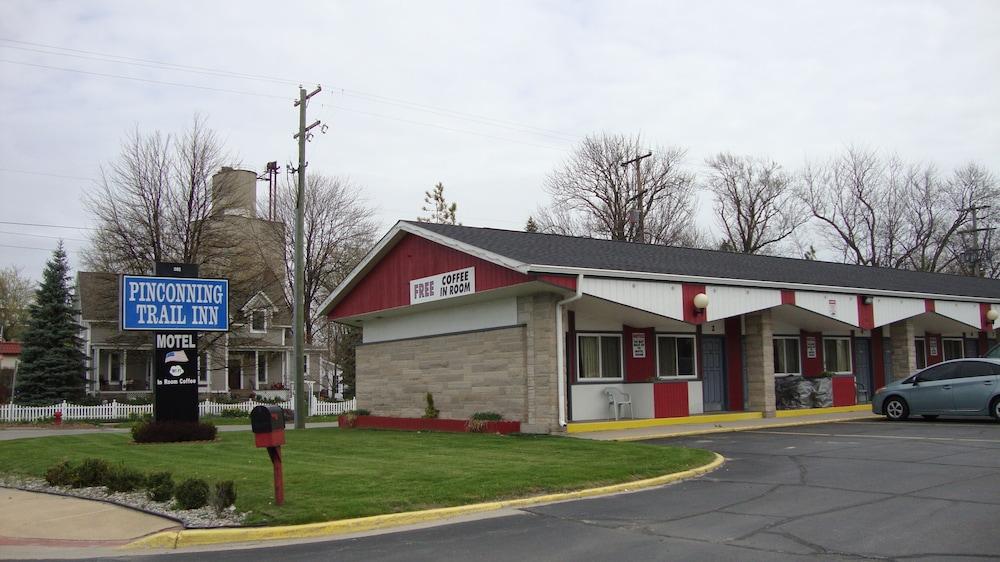 Pinconning Trail Inn Motel photo 34