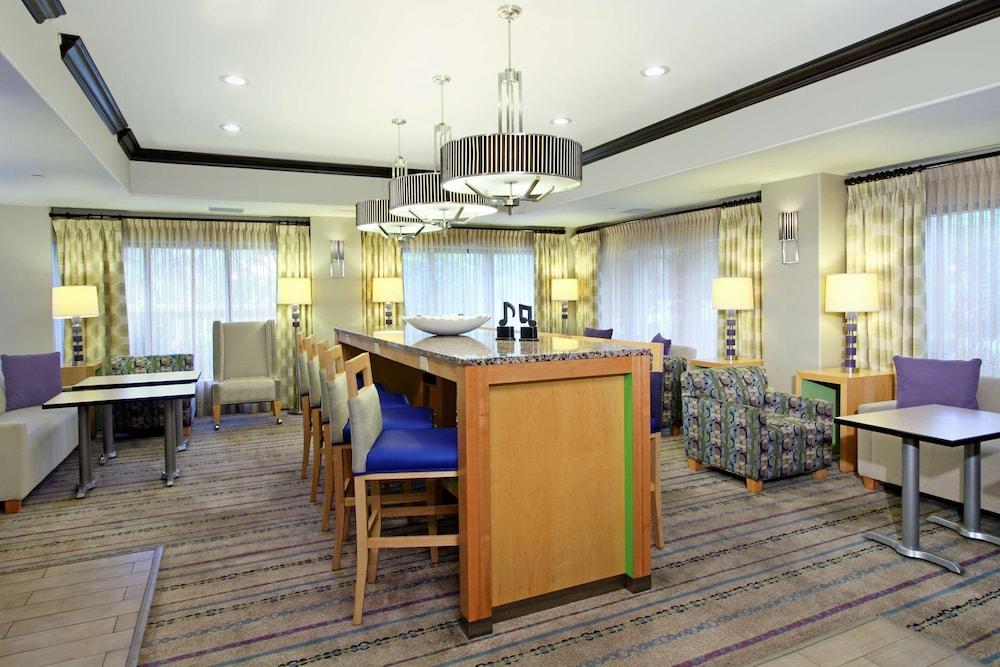 Hampton Inn Austin/Airport Area South photo 19