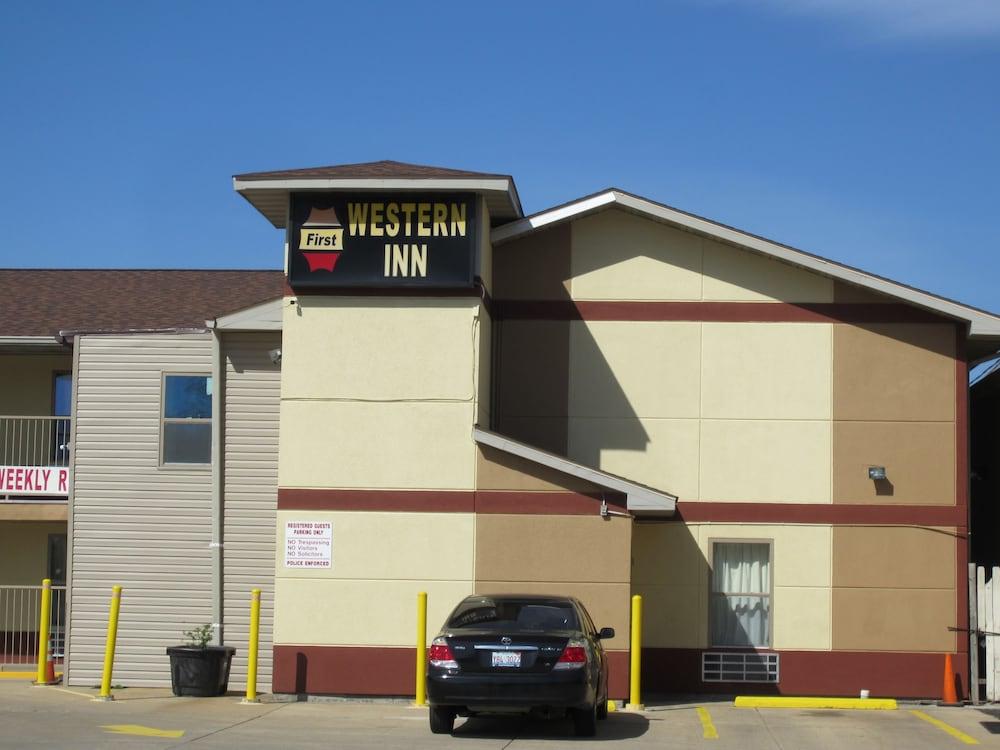First Western Inn photo 14