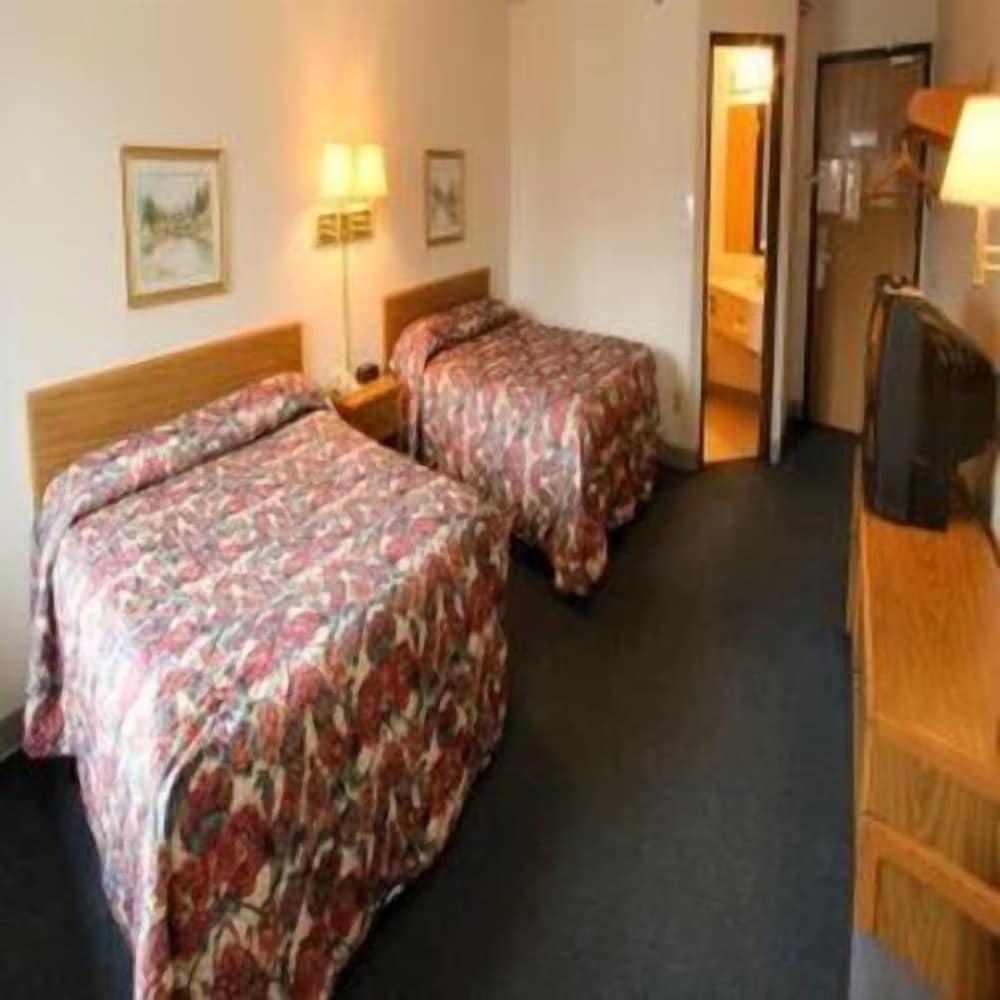 Super Motel Granite Falls photo 7