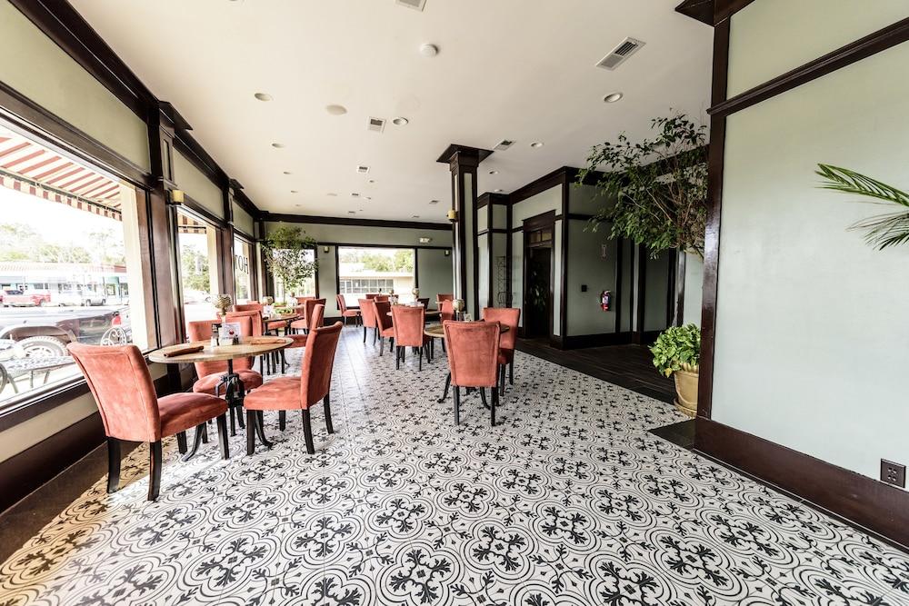 Hotel DeFuniak photo 20