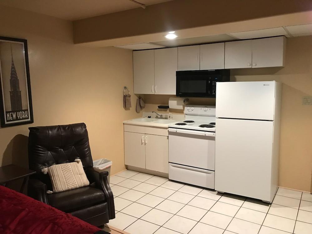 Economy Guest Village and Apartments photo 20