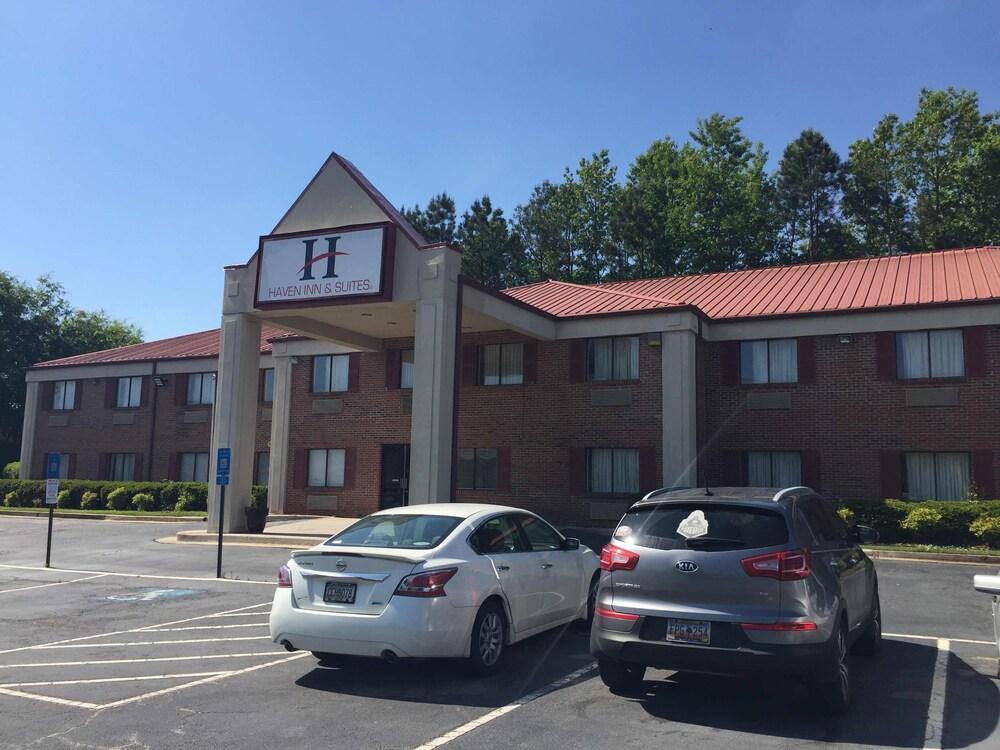Haven Inn & Suites photo 20