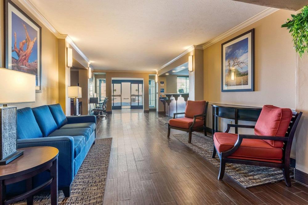 Comfort Inn & Suites El Centro I - 8 photo 15