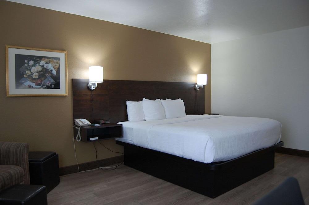 Quality Inn photo 23