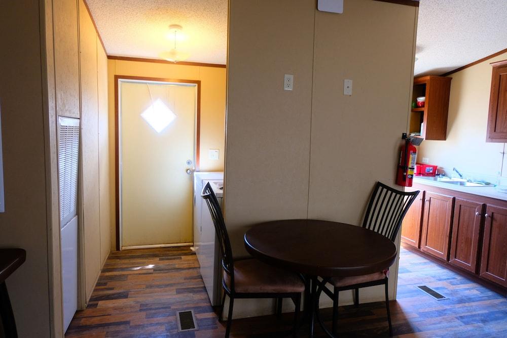Target Hospitality-Delaware Lodge Orla photo 20