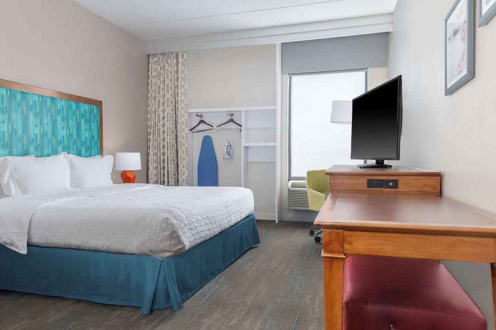 Hampton Inn Martinsburg photo 42