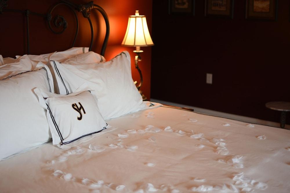 Sheridan's Bed & Breakfast photo 2