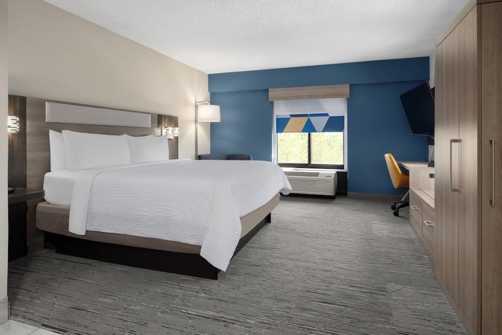 Holiday Inn Express & Suites Sebring by IHG photo 18