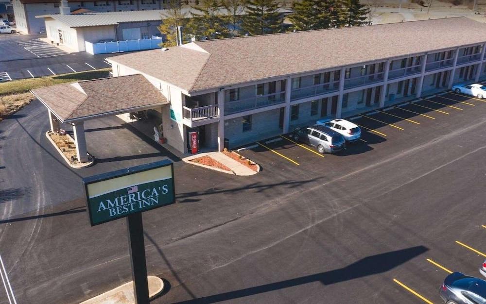 Americas Best Inn - Eureka photo 16