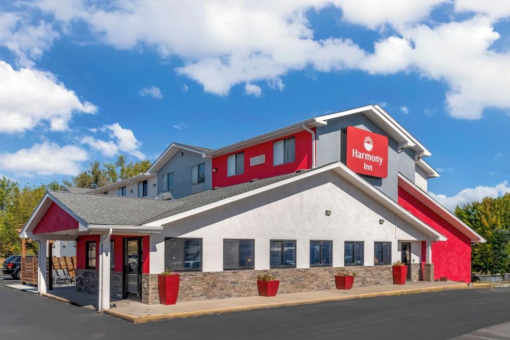Harmony Inn — hotel in New Ulm