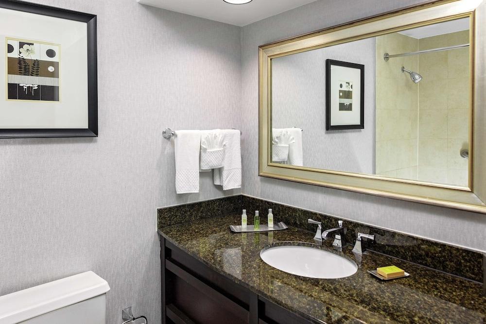 DoubleTree by Hilton Omaha Downtown photo 24