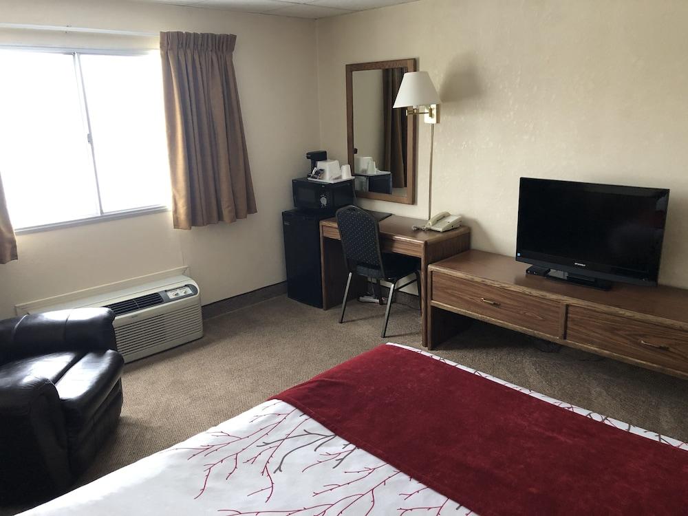 Northern Lights Inn Rugby photo 16