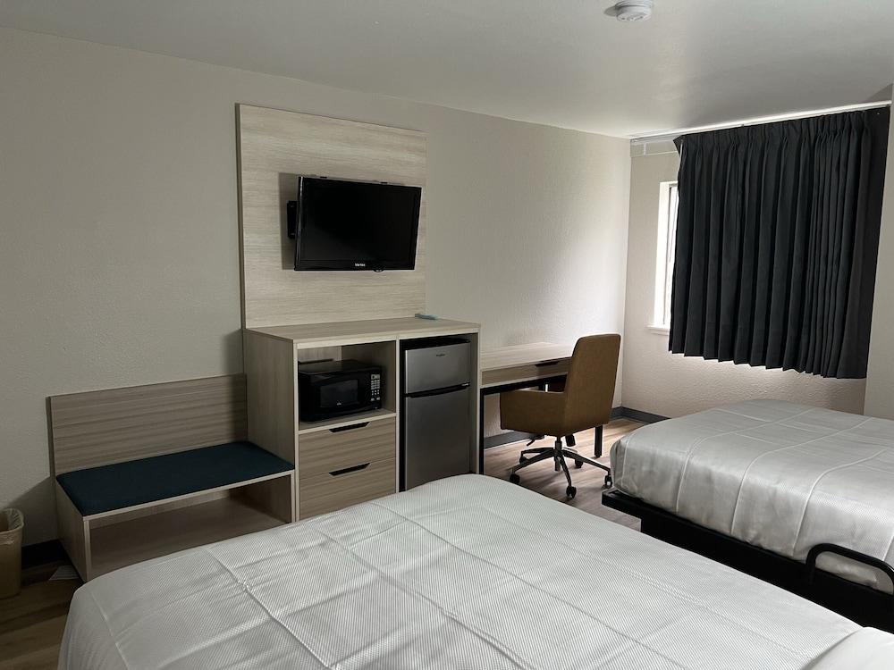 Park Inn by Radisson photo 25