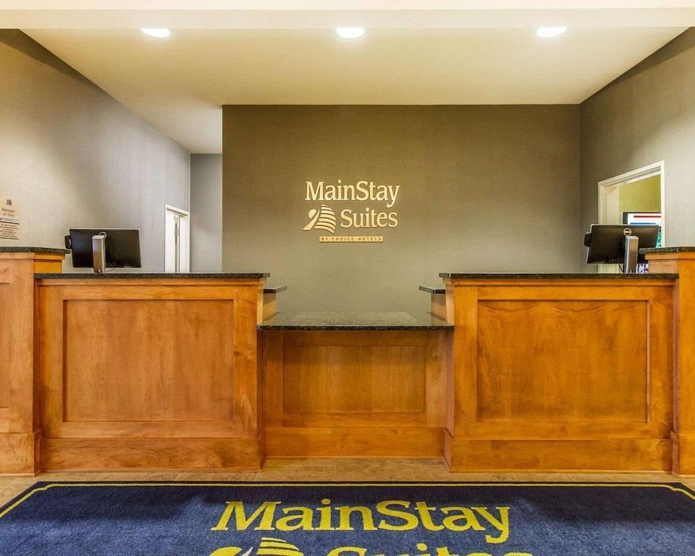 MainStay Suites Stanley photo 3