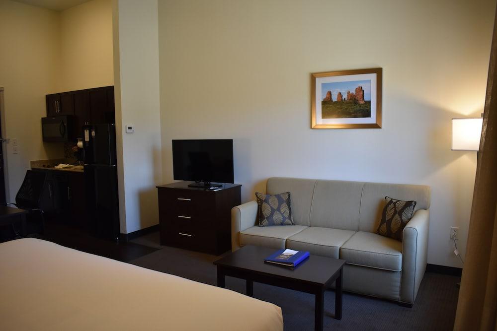 MainStay Suites Moab near Arches National Park photo 9