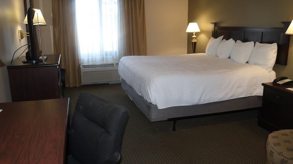 Wingate By Wyndham Peoria photo 19
