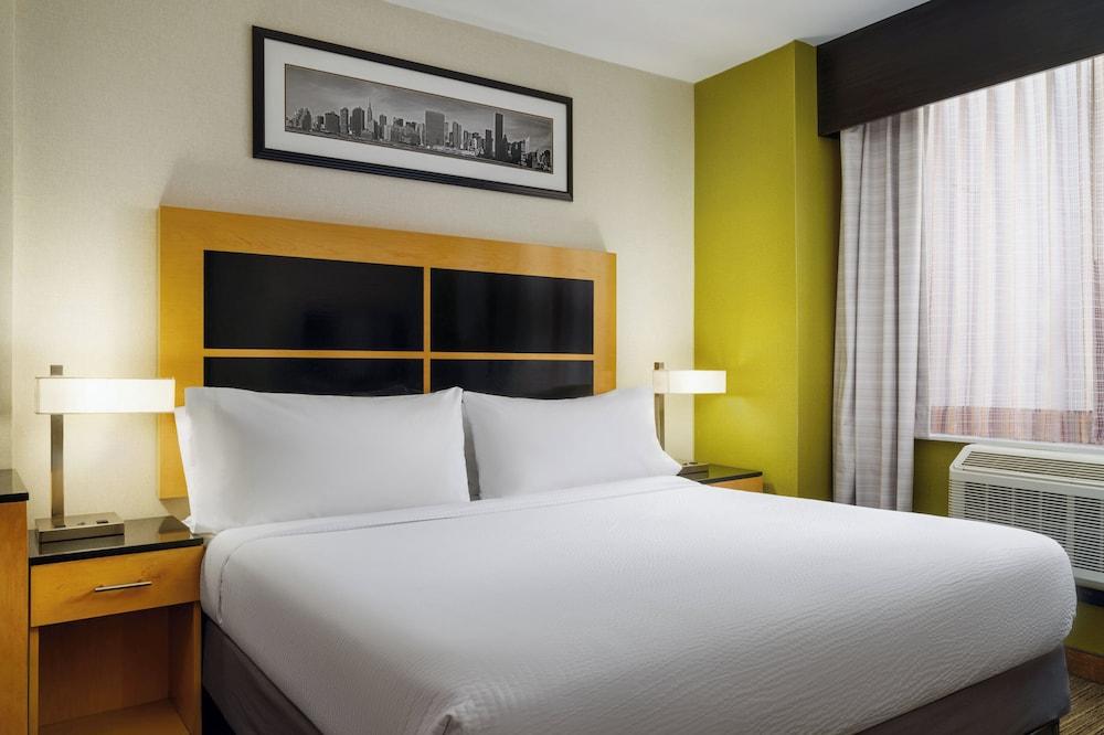Holiday Inn Express New York City- Wall Street by IHG photo 11