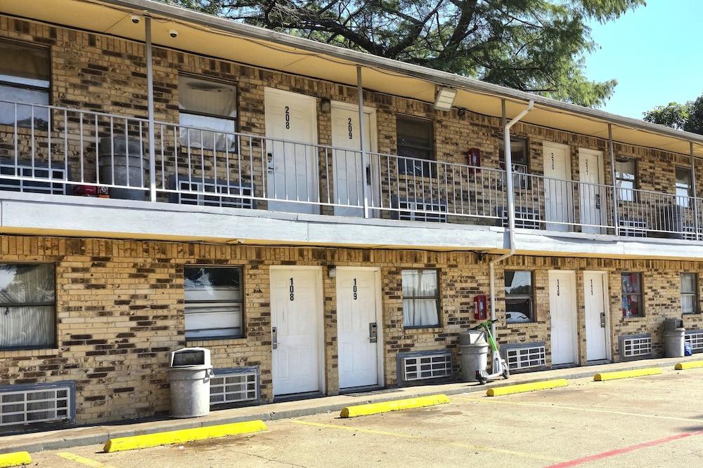 Mi Amor Inn & Suites By Hotel O Dallas Tx Hwy 352 photo 1