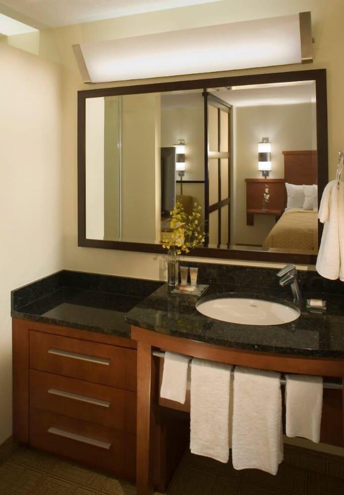 Hyatt Place Milwaukee Airport photo 10